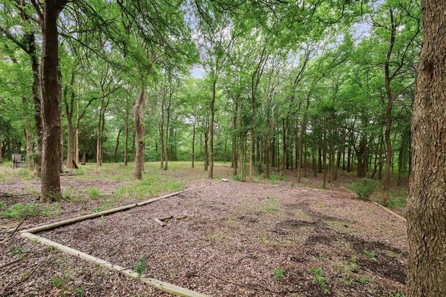 107 Falls Creek Lane, Gunter, TX 75058