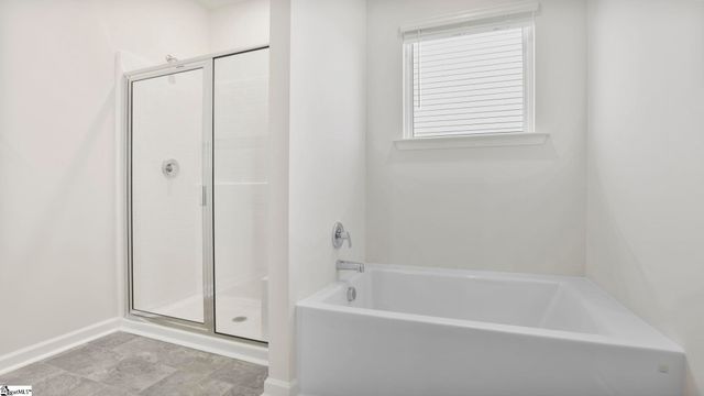 211 Alistar Avenue, Gray Court, SC 29645
