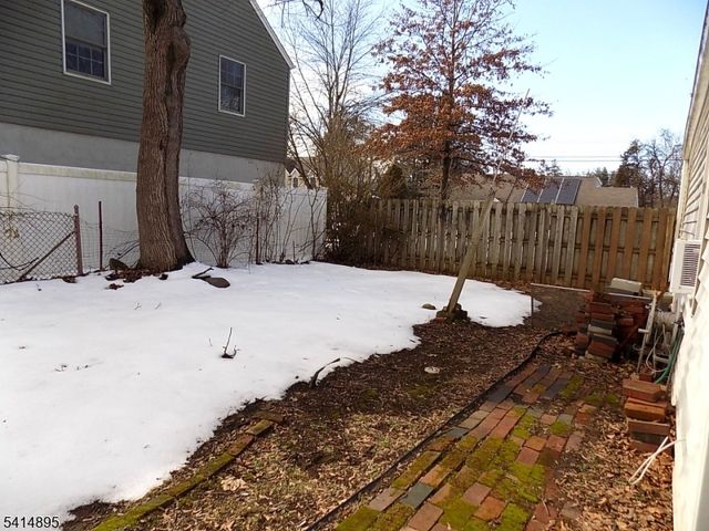 21 Romondt Rd, Pequannock Twp., NJ 07444