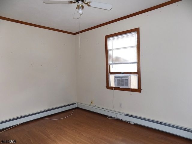 21 Romondt Rd, Pequannock Twp., NJ 07444