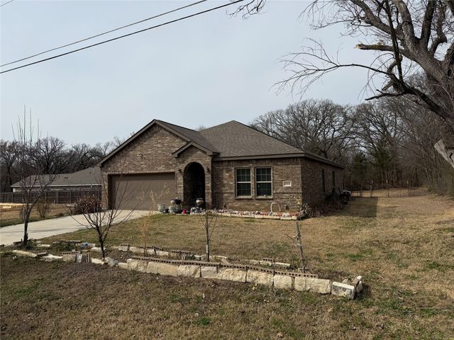 1010 Armstrong Road, Seagoville, TX 75159
