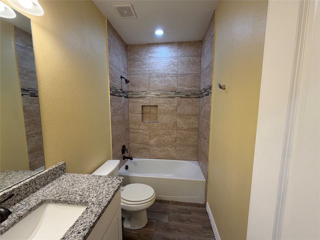 1010 Armstrong Road, Seagoville, TX 75159