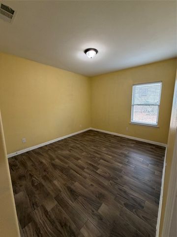 1010 Armstrong Road, Seagoville, TX 75159