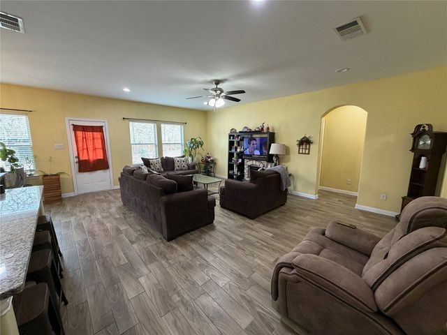 1010 Armstrong Road, Seagoville, TX 75159