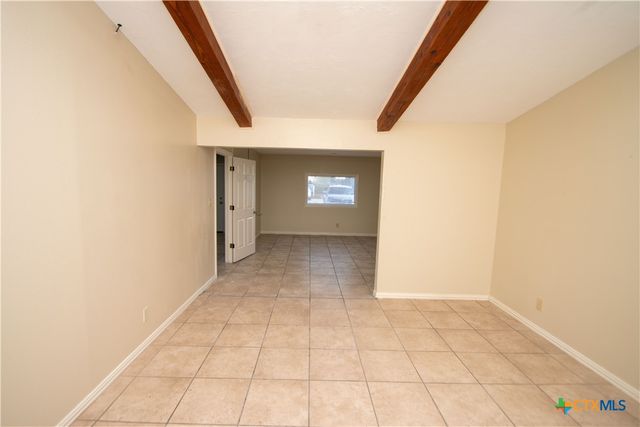 1101 Salem Road, Victoria, TX 77904