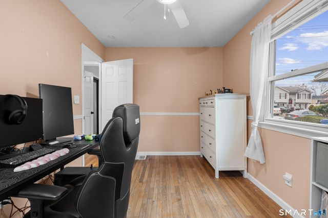 24 Yates Street, West Haven, CT 06516