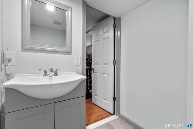 24 Yates Street, West Haven, CT 06516