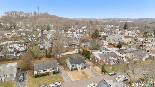 24 Yates Street, West Haven, CT 06516