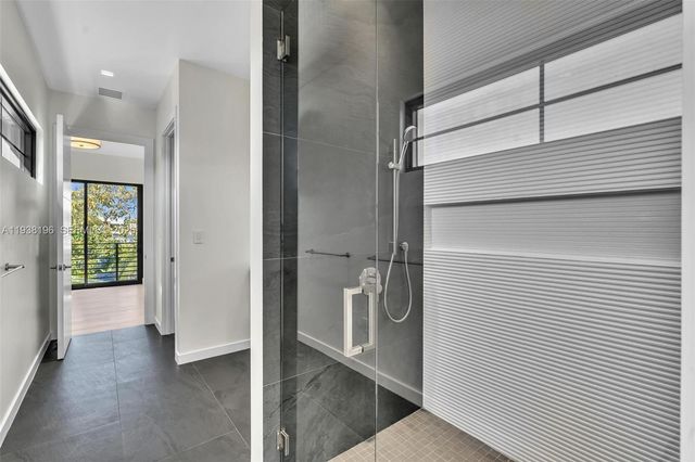 9264 Dickens Ave, Surfside, FL 33154