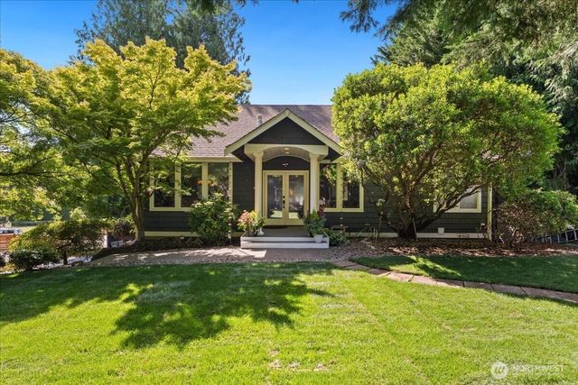 3324 Deer Island Drive E, Lake Tapps, WA 98391