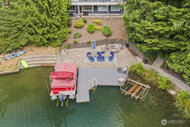 3324 Deer Island Drive E, Lake Tapps, WA 98391