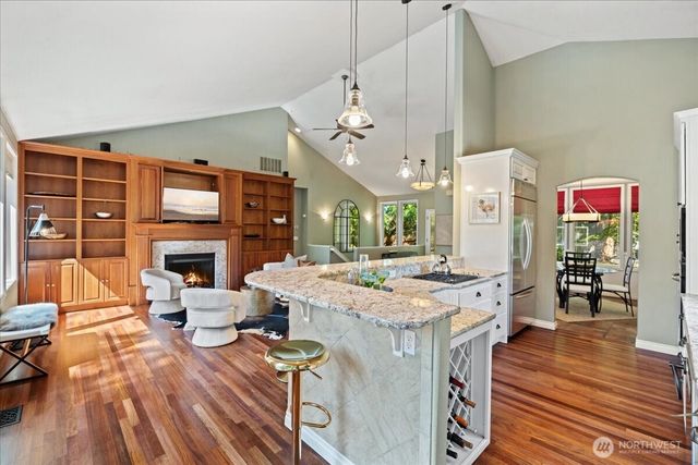 3324 Deer Island Drive E, Lake Tapps, WA 98391