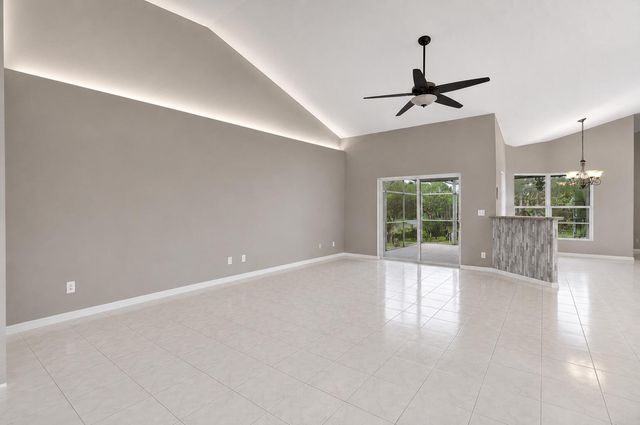 16074 66th Court N, Loxahatchee, FL 33470