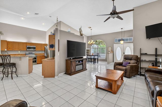 16074 66th Court N, Loxahatchee, FL 33470