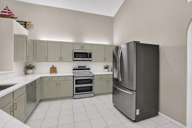16074 66th Court N, Loxahatchee, FL 33470