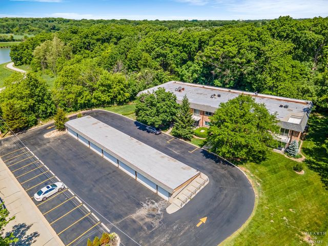 191 Hillcrest Terrace 2A, Bloomingdale, IL 60108