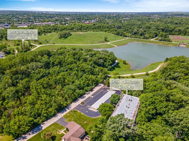 191 Hillcrest Terrace 2A, Bloomingdale, IL 60108