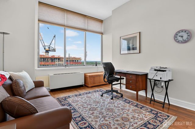 1 Spring Street 2506, New Brunswick, NJ 08901