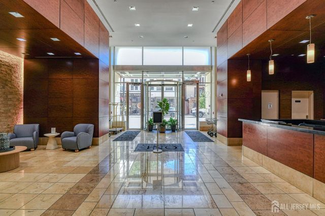 1 Spring Street 2506, New Brunswick, NJ 08901