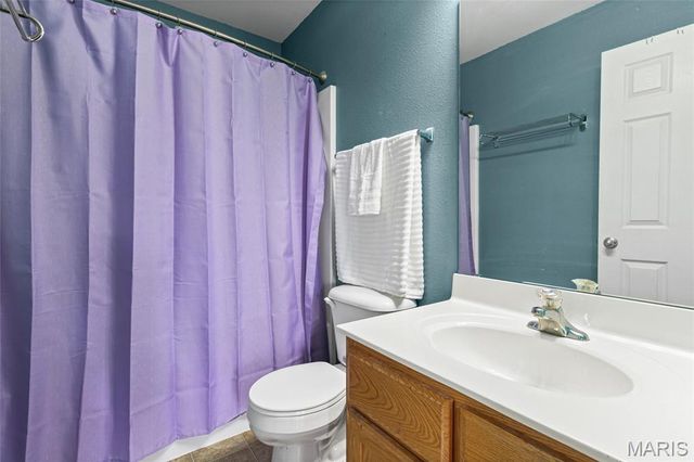 1708 Saint Charles Drive, Hillsboro, MO 63050