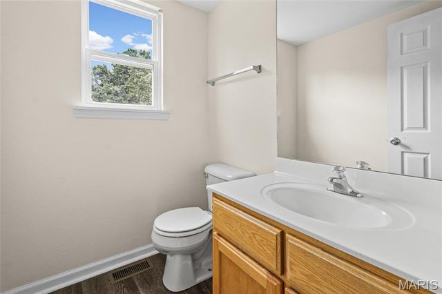 1708 Saint Charles Drive, Hillsboro, MO 63050
