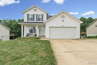 1708 Saint Charles Drive, Hillsboro, MO 63050