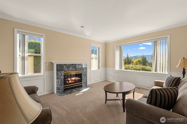 2205 N Devon Avenue, East Wenatchee, WA 98802