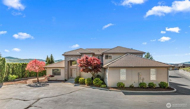 2205 N Devon Avenue, East Wenatchee, WA 98802