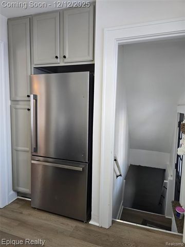 6080 Northrup Drive, Waterford, MI 48329