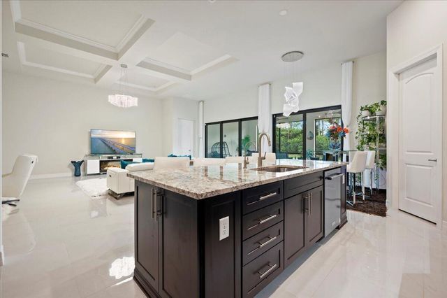 9132 Balsamo Drive, Palm Beach Gardens, FL 33412