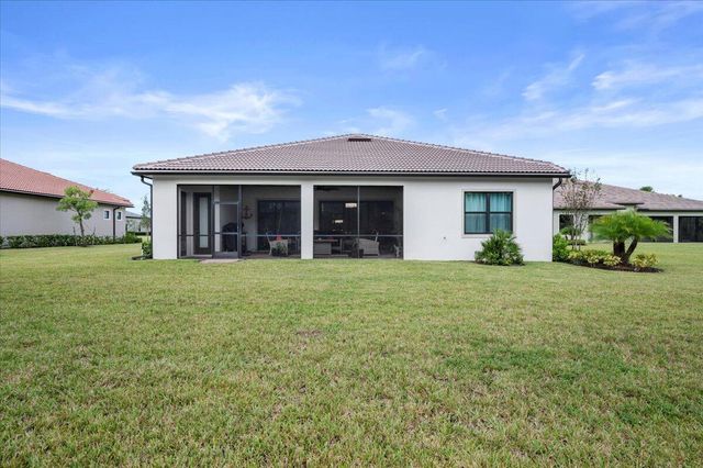 9132 Balsamo Drive, Palm Beach Gardens, FL 33412