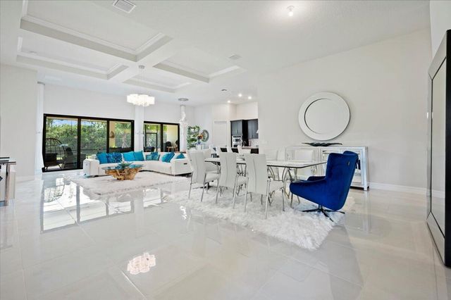 9132 Balsamo Drive, Palm Beach Gardens, FL 33412