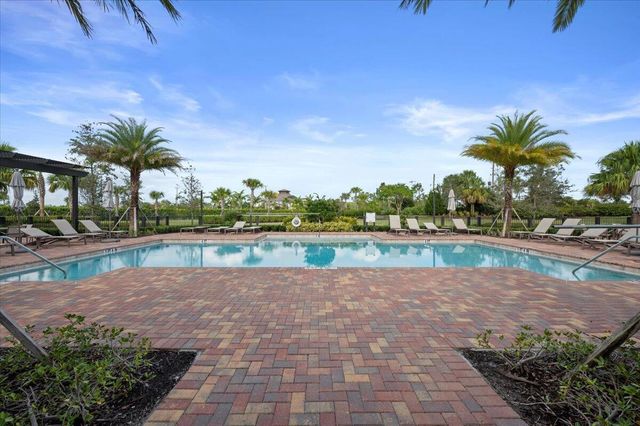 9132 Balsamo Drive, Palm Beach Gardens, FL 33412