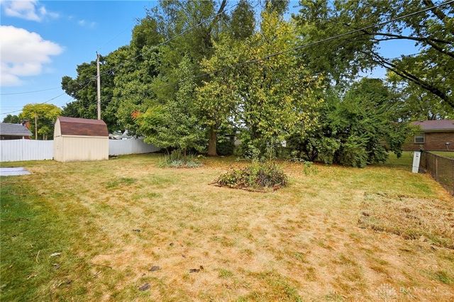 1063 Royalton Drive, Vandalia, OH 45377