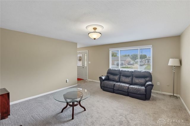 1063 Royalton Drive, Vandalia, OH 45377