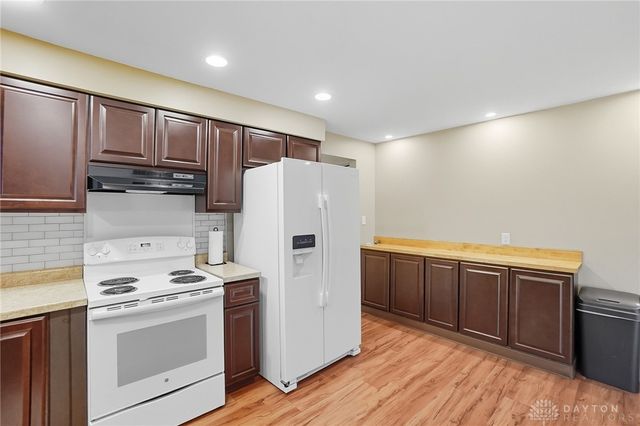 1063 Royalton Drive, Vandalia, OH 45377