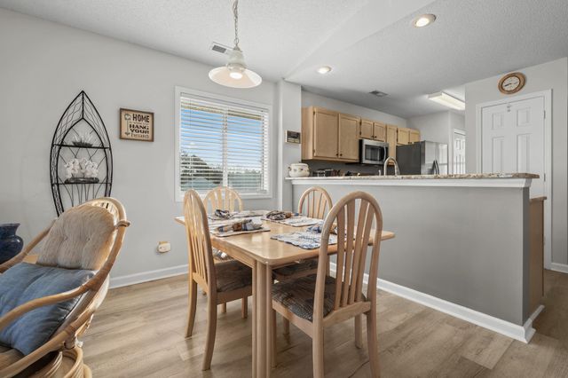 215 Landing Rd Apt I, North Myrtle Beach, SC 29582