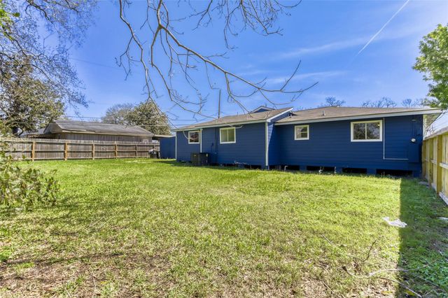 4843 Bricker Street, Houston, TX 77033