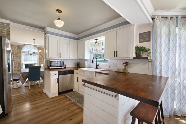 112 Deerfield Dr, Columbia, TN 38401