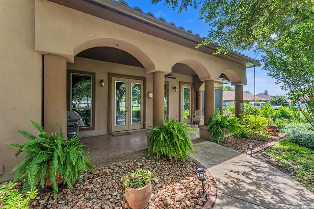 1379 COUNTY ROAD 4516, Castroville, TX 78009
