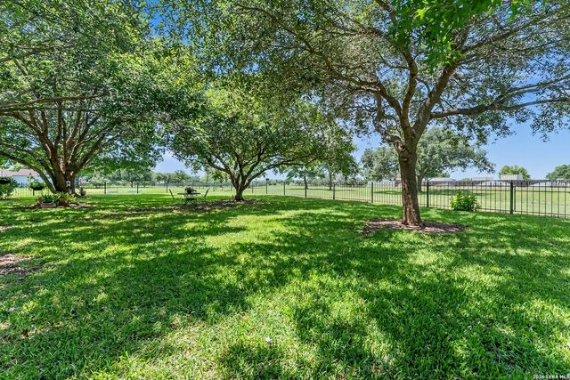 1379 COUNTY ROAD 4516, Castroville, TX 78009