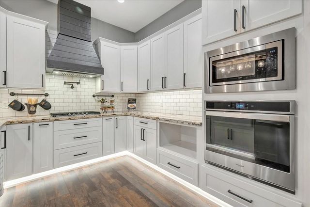 7214 Avenue L, Santa Fe, TX 77510