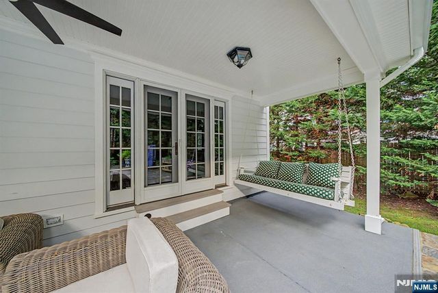 22 Birchwood Place, Tenafly, NJ 07670