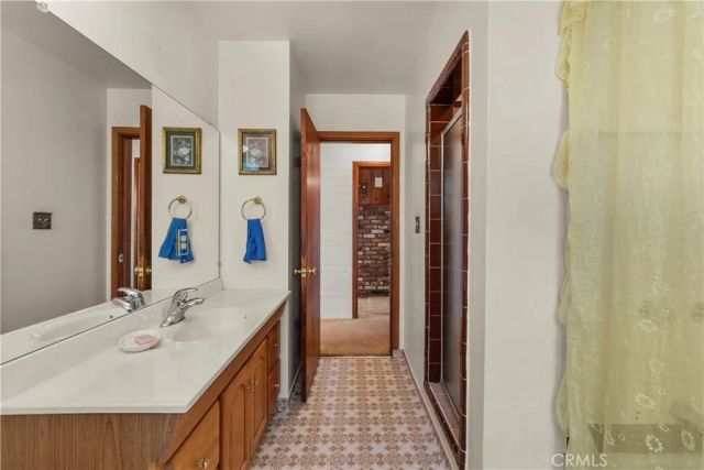 10514 Penrose, Sun Valley, CA 91352