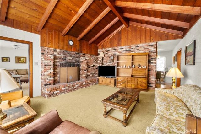 10514 Penrose, Sun Valley, CA 91352