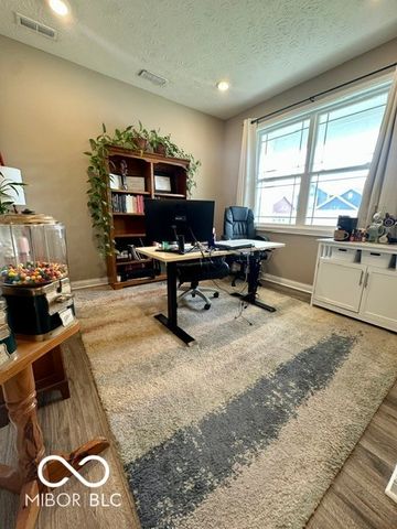 956 Ridge Rock Lane, Bargersville, IN 46106