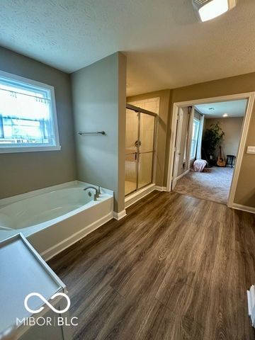 956 Ridge Rock Lane, Bargersville, IN 46106