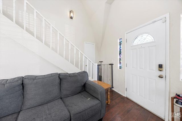 8812 Nipa Avenue, California City, CA 93505