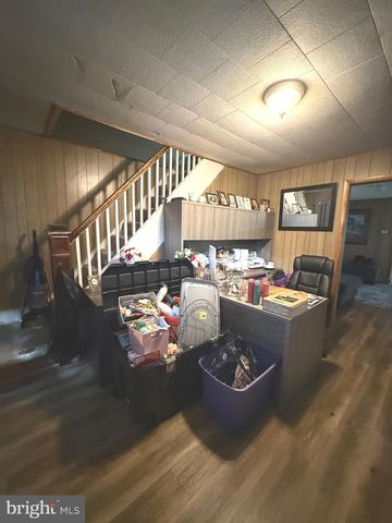 716 W KING ST, Martinsburg, WV 25401