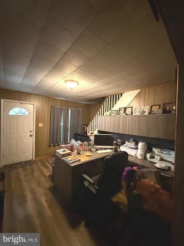 716 W KING ST, Martinsburg, WV 25401